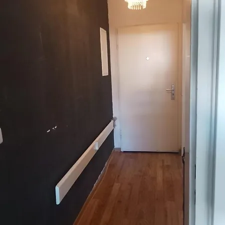 Bright Flat In Sachsenhausen * Niederdorla